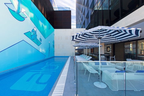 Aloft Perth - Holiday Jervis Bay 12