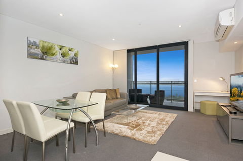 Astra Apartments Perth - Holiday Jervis Bay 7