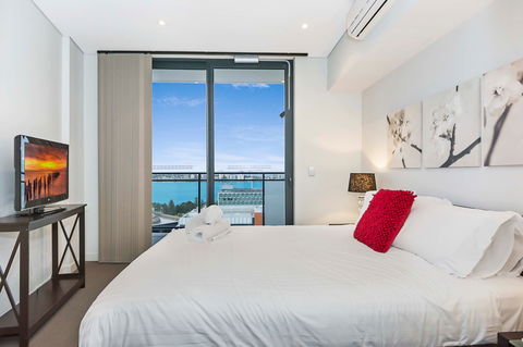 Astra Apartments Perth - Holiday Jervis Bay 12