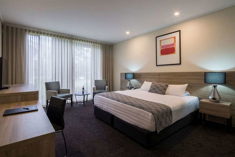 Dingley International Hotel - Holiday Jervis Bay 3