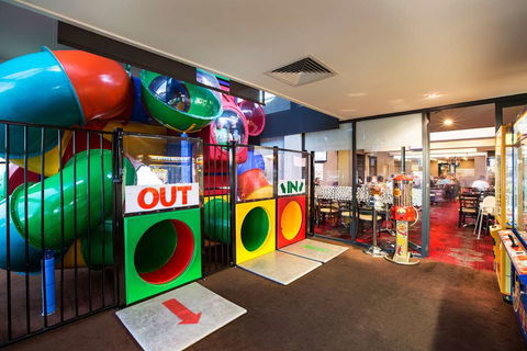 Nightcap At Keysborough Hotel - Holiday Jervis Bay 8