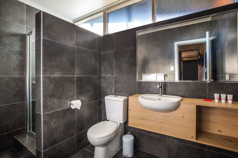 Monash Hotel - Holiday Jervis Bay 4