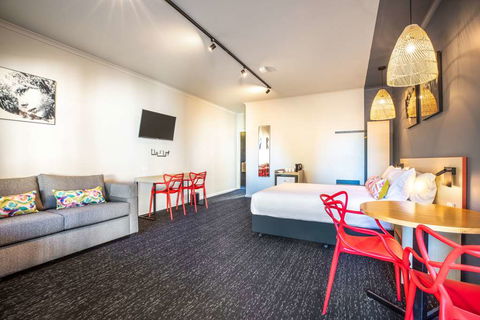 Monash Hotel - Holiday Jervis Bay 13