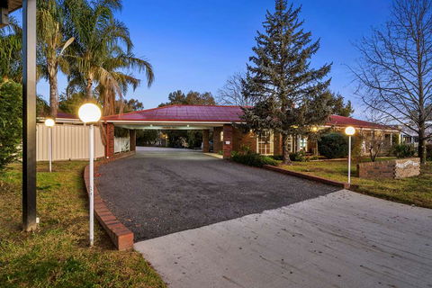 Econo Lodge Border Gateway Wodonga - Holiday Jervis Bay 3