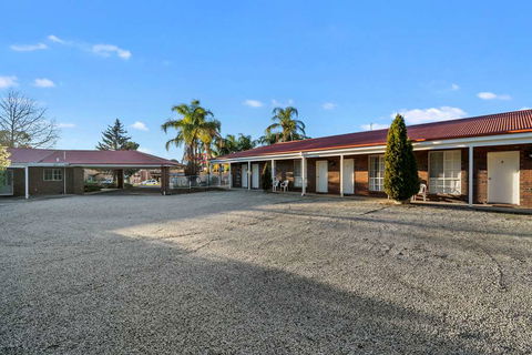 Econo Lodge Border Gateway Wodonga - Holiday Jervis Bay 7