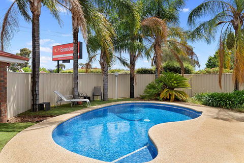 Econo Lodge Border Gateway Wodonga - Holiday Jervis Bay 17