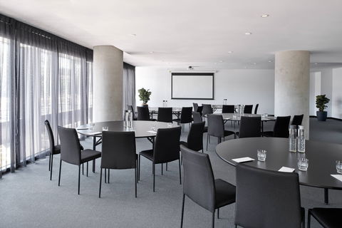 Midnight Hotel, Autograph Collection - Holiday Jervis Bay 9