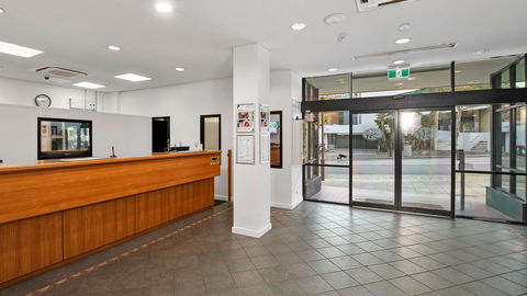 Metro Hotel Perth City - Holiday Jervis Bay 2