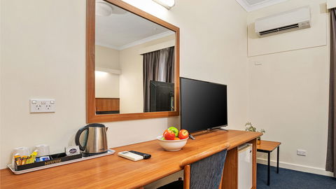 Metro Hotel Perth City - Holiday Jervis Bay 5