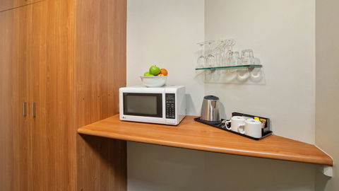 Metro Hotel Perth City - Holiday Jervis Bay 8