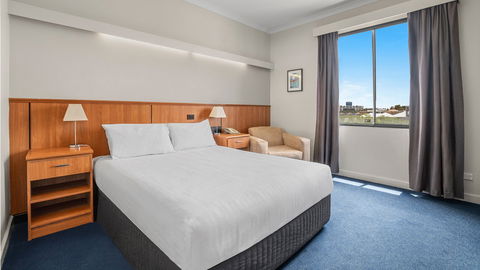 Metro Hotel Perth City - Holiday Jervis Bay 14