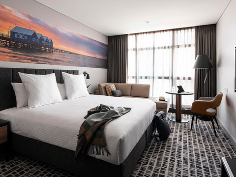 Novotel Perth Murray Street - Holiday Jervis Bay 2