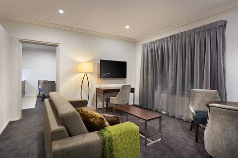 Attika Hotel - Holiday Jervis Bay 2