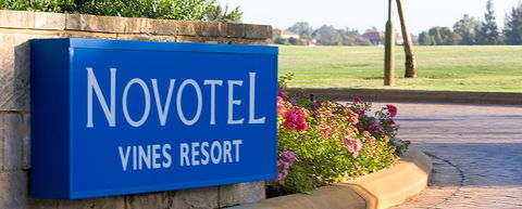 Novotel Swan Valley Vines Resort Hotel - Holiday Jervis Bay 1