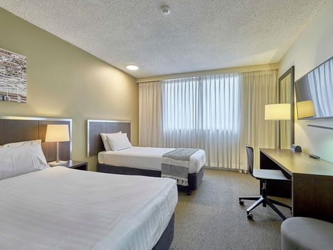 Mercure Perth On Hay - Holiday Jervis Bay 2