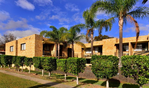 Metro Inn Ryde - Holiday Jervis Bay 1