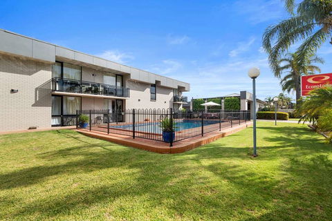 Econo Lodge All Seasons Mildura - Holiday Jervis Bay 2