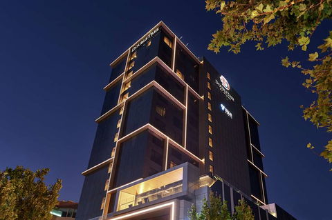 DoubleTree By Hilton Perth Northbridge - Holiday Jervis Bay 0