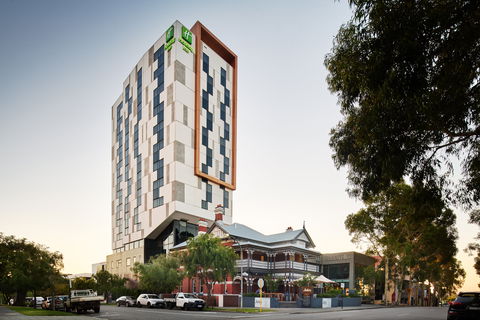 Holiday Inn West Perth - Holiday Jervis Bay 2