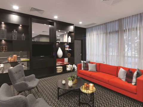 Adina Apartment Hotel Sydney Airport - Holiday Jervis Bay 3