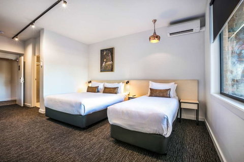 Cheeky Squire Hotel by Nightcap - Holiday Jervis Bay 5