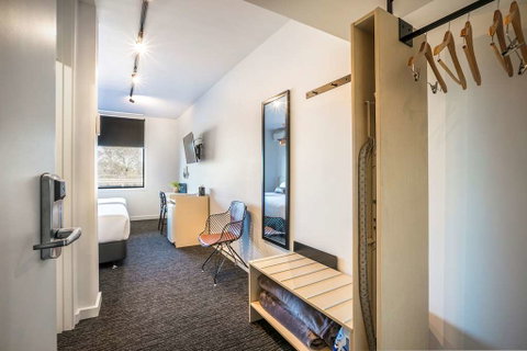 Cheeky Squire Hotel by Nightcap - Holiday Jervis Bay 15