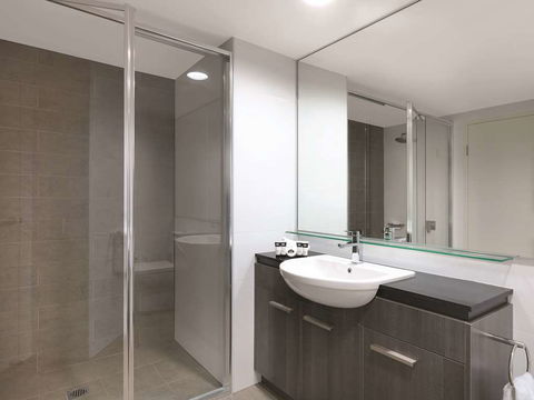 Adina Apartment Hotel Sydney Airport - Holiday Jervis Bay 11