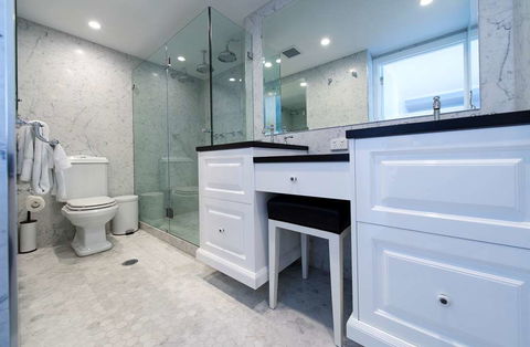 Canberra Rex Hotel - Holiday Jervis Bay 15