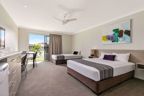 Econo Lodge Beachside - Holiday Jervis Bay 10