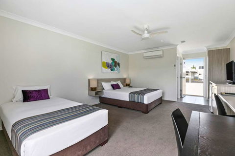 Econo Lodge Beachside - Holiday Jervis Bay 11