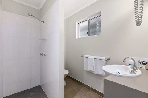 Econo Lodge Beachside - Holiday Jervis Bay 16