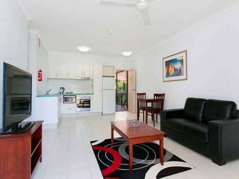 Cairns City Palms - Holiday Jervis Bay 2