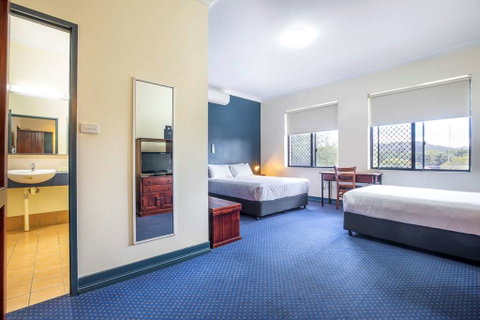 Atherton Hotel - Holiday Jervis Bay 4