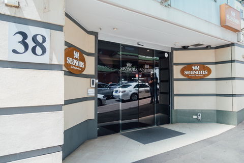 Seasons Darling Harbour - Holiday Jervis Bay 1