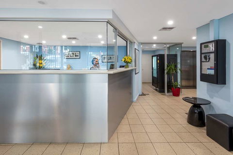 Nesuto Chippendale Sydney Apt Hotel - Holiday Jervis Bay 1