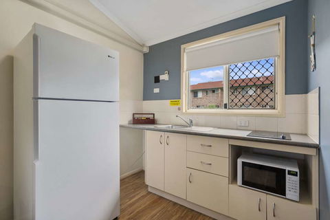 Caboolture Central Motor Inn, SureStay Collection - Holiday Jervis Bay 8
