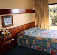 Village Family Motor Inn - Holiday Jervis Bay