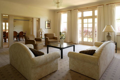 Hyatt Hotel Canberra - A Park Hyatt Hotel - Holiday Jervis Bay 13