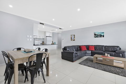 Lakeside Waterfront Apartment The Entrance - Holiday Jervis Bay 5