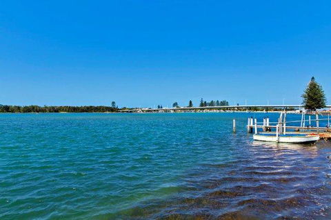 Lakeside Waterfront Apartment The Entrance - Holiday Jervis Bay 35