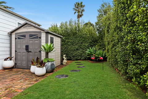 Ainslie Roberts Drive Retreat - Holiday Jervis Bay 11