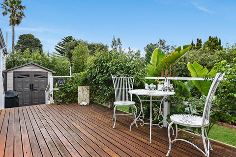 Ainslie Roberts Drive Retreat - Holiday Jervis Bay 8