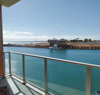 Wallaroo Marina Executive Apartments - Holiday Jervis Bay