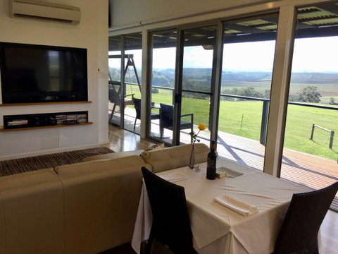 Barossa Pavilions & Glasshouse - Holiday Jervis Bay 17