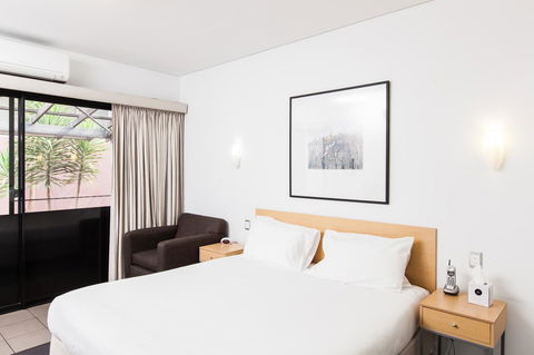 Majestic Oasis Apartments - Holiday Jervis Bay 30