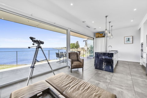 Aloha Waterfront Properties - Holiday Jervis Bay 8