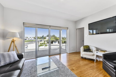 Aloha Waterfront Properties - Holiday Jervis Bay 29