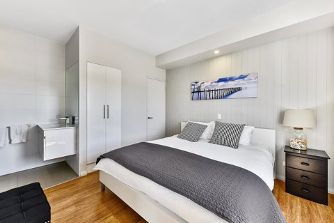 Aloha Waterfront Properties - Holiday Jervis Bay 21