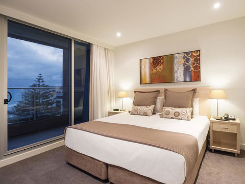 Oaks Glenelg Liberty Suites - Holiday Jervis Bay 12