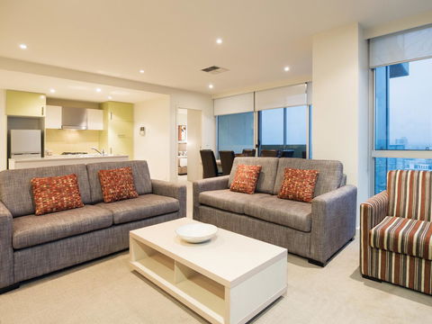 Oaks Glenelg Liberty Suites - Holiday Jervis Bay 25